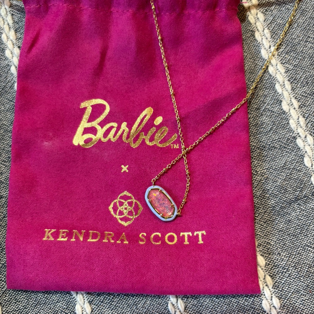 Kendra Scott Pink and Gold Pendant Necklace
